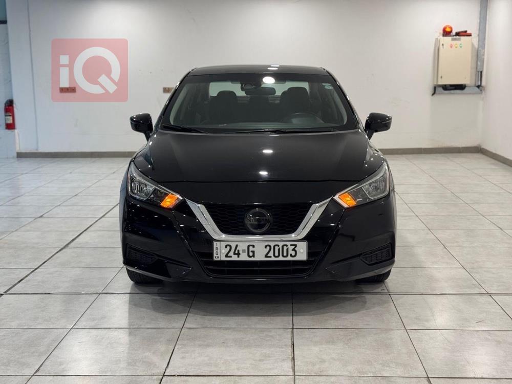 نيسان فيرسا